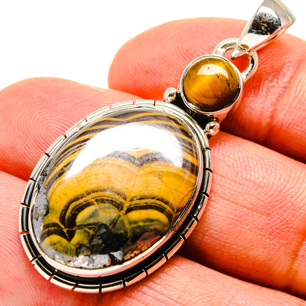Schalenblende Pendants handcrafted by Ana Silver Co - PD756201
