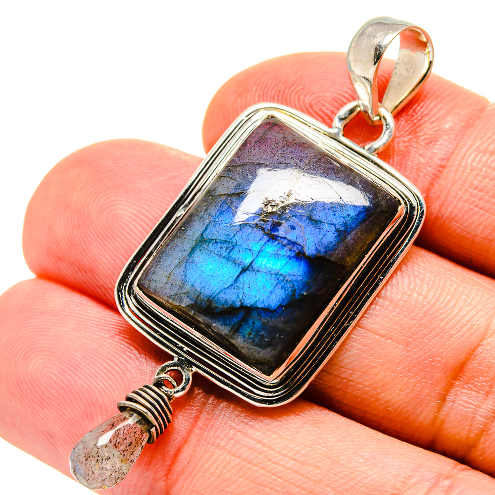 Labradorite Pendants handcrafted by Ana Silver Co - PD756290