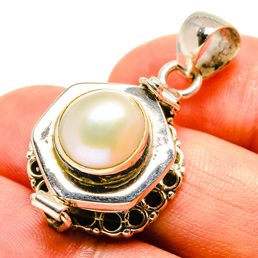 Cultured Pearl Pendants handcrafted by Ana Silver Co - PD756717
