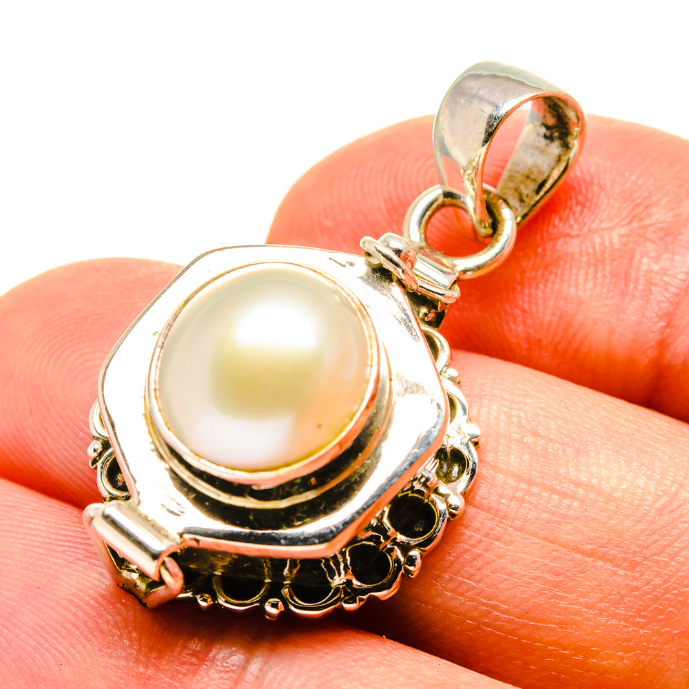 Cultured Pearl Pendants handcrafted by Ana Silver Co - PD756723