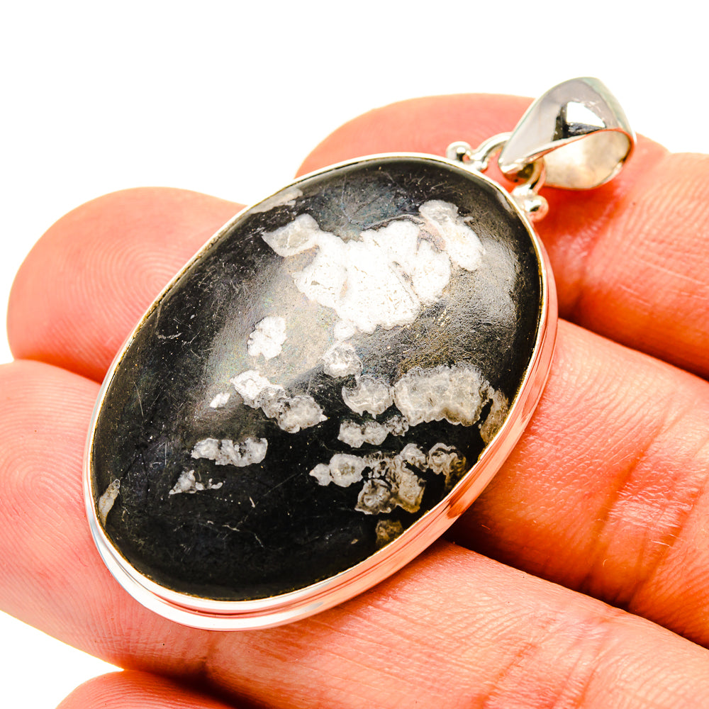 Chrysanthemum Stone Pendants handcrafted by Ana Silver Co - PD757025