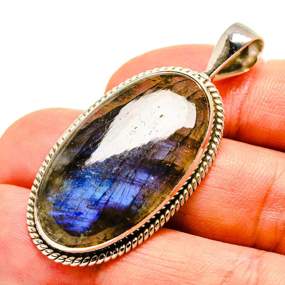 Labradorite Pendants handcrafted by Ana Silver Co - PD757029