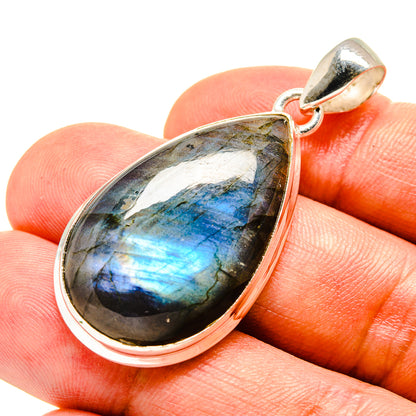 Labradorite Pendants handcrafted by Ana Silver Co - PD757045