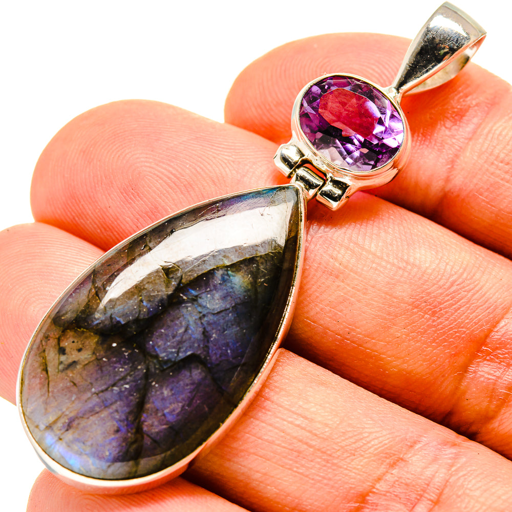 Labradorite Pendants handcrafted by Ana Silver Co - PD757068