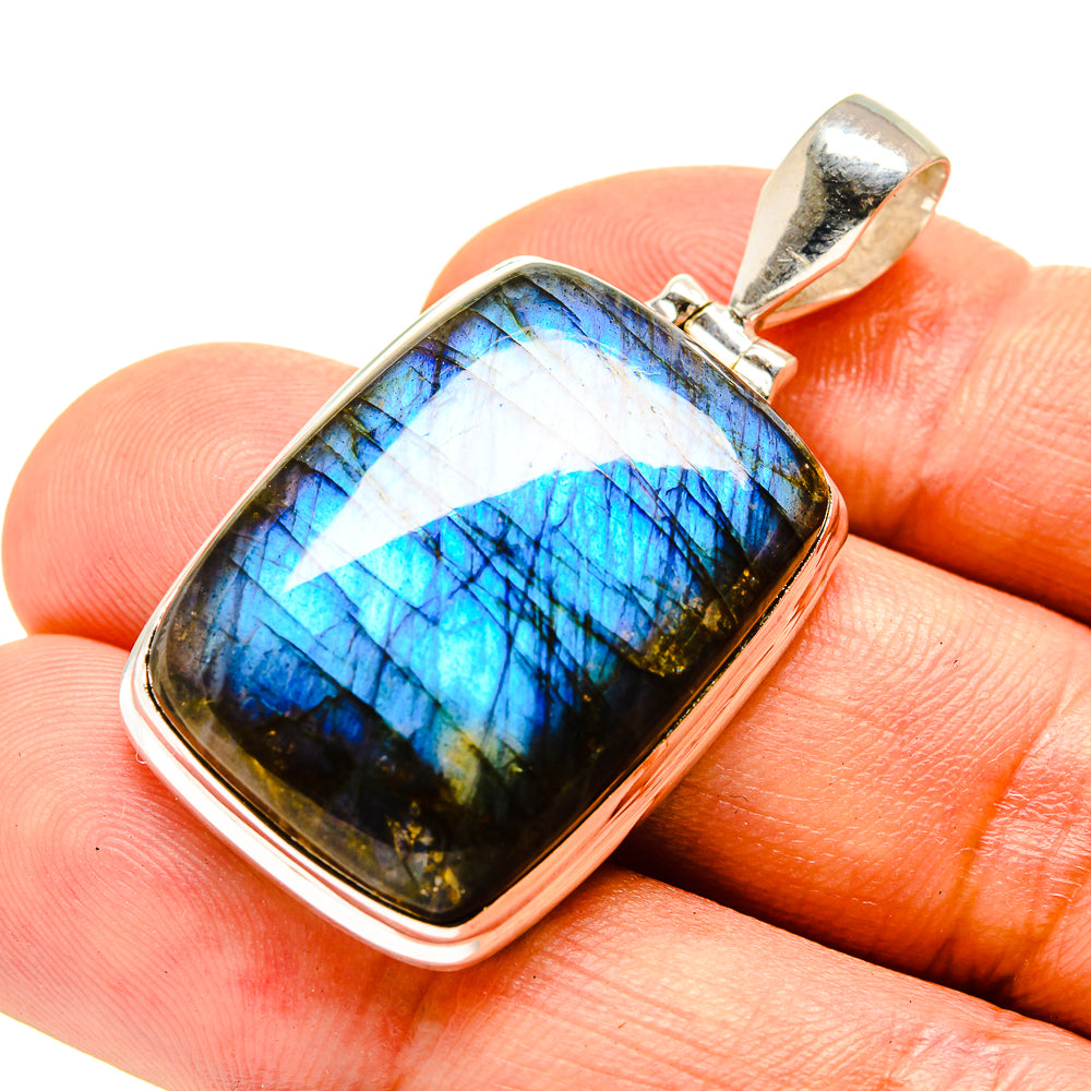Labradorite Pendants handcrafted by Ana Silver Co - PD757102