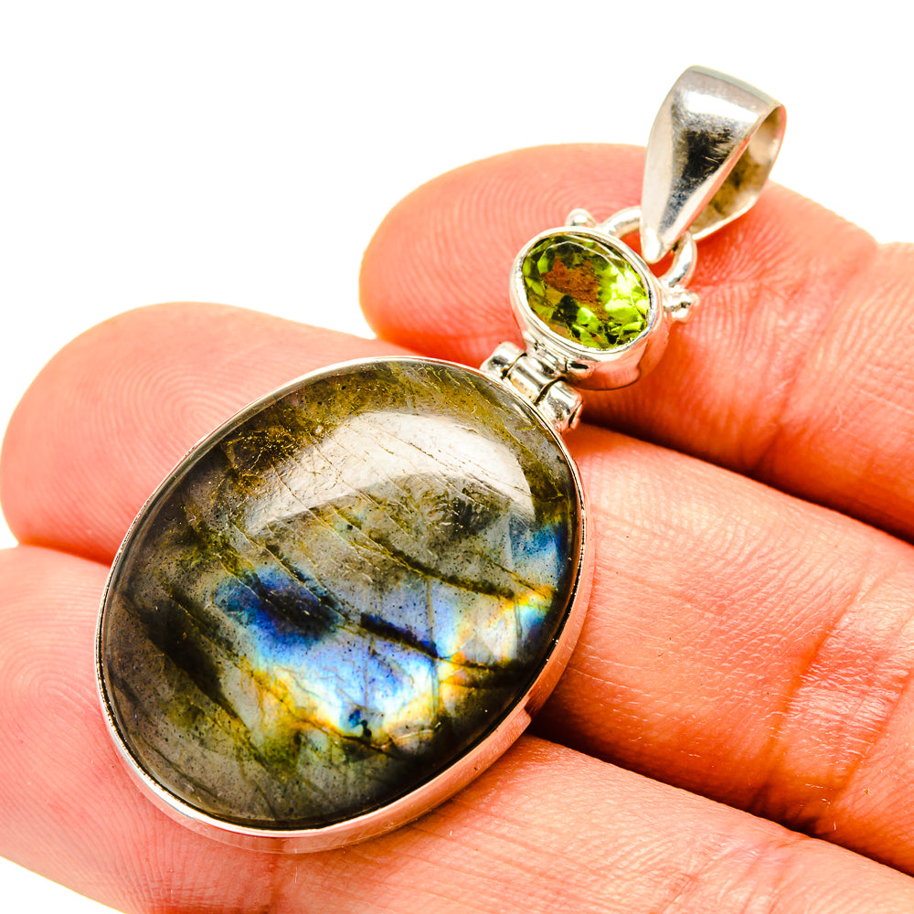 Labradorite Pendants handcrafted by Ana Silver Co - PD757121