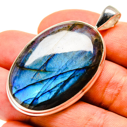 Labradorite Pendants handcrafted by Ana Silver Co - PD757174