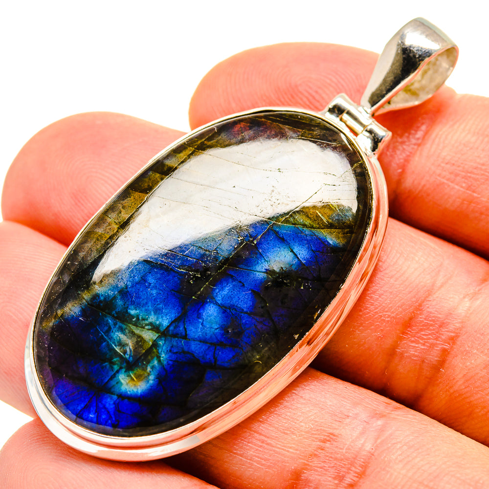 Labradorite Pendants handcrafted by Ana Silver Co - PD757184