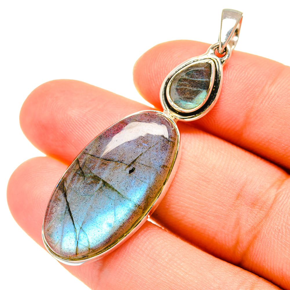 Labradorite Pendants handcrafted by Ana Silver Co - PD7574
