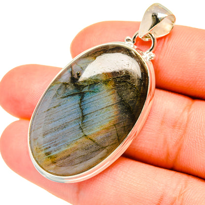 Labradorite Pendants handcrafted by Ana Silver Co - PD7575