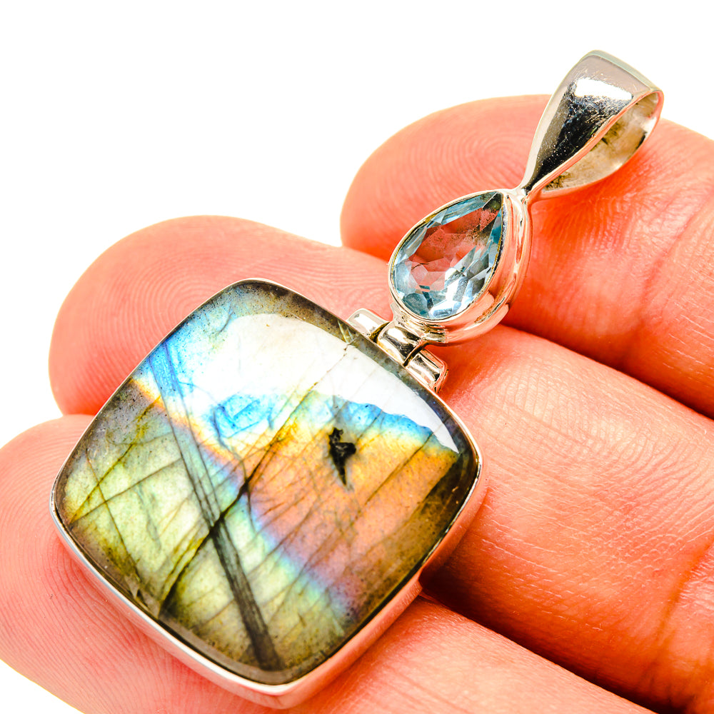 Labradorite Pendants handcrafted by Ana Silver Co - PD757635