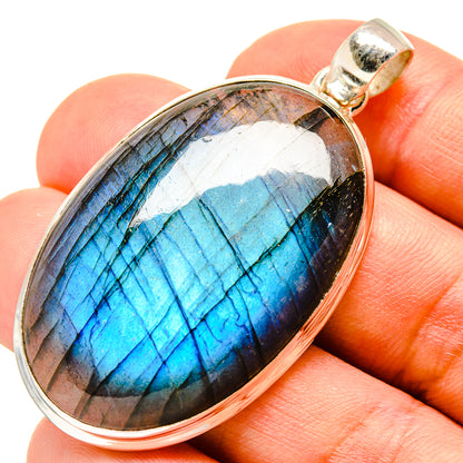 Labradorite Pendants handcrafted by Ana Silver Co - PD757716