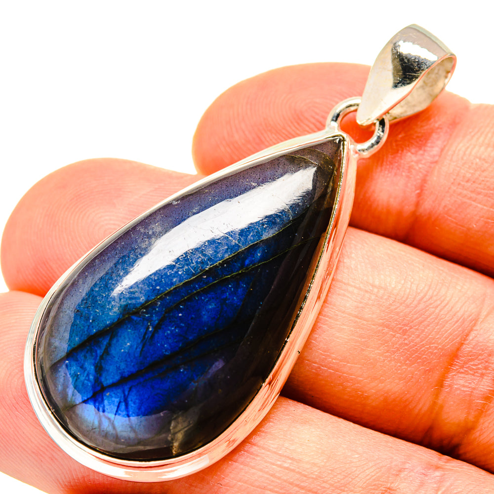 Labradorite Pendants handcrafted by Ana Silver Co - PD757771