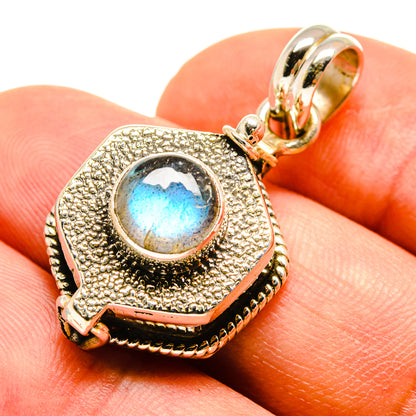 Labradorite Pendants handcrafted by Ana Silver Co - PD757780