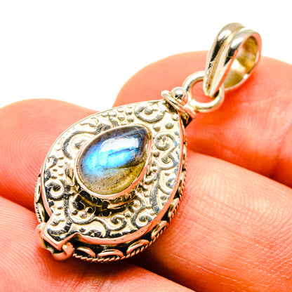 Labradorite Pendants handcrafted by Ana Silver Co - PD757903