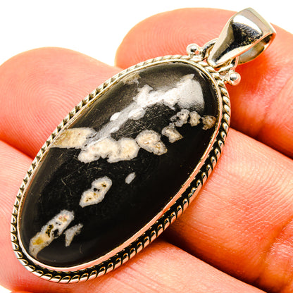 Chrysanthemum Stone Pendants handcrafted by Ana Silver Co - PD757930