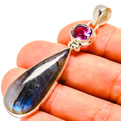 Labradorite Pendants handcrafted by Ana Silver Co - PD758032