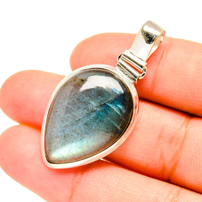 Labradorite Pendants handcrafted by Ana Silver Co - PD7581