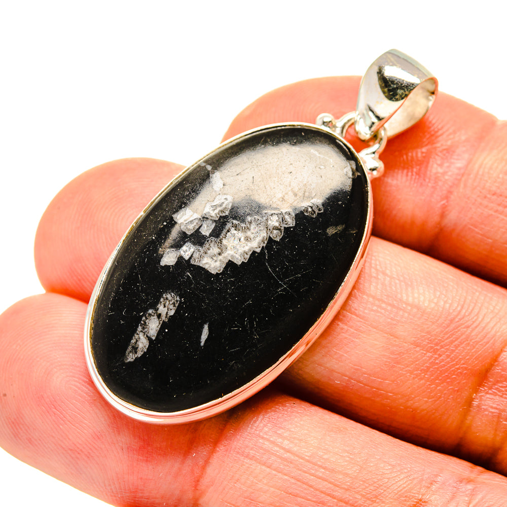 Chrysanthemum Stone Pendants handcrafted by Ana Silver Co - PD758100