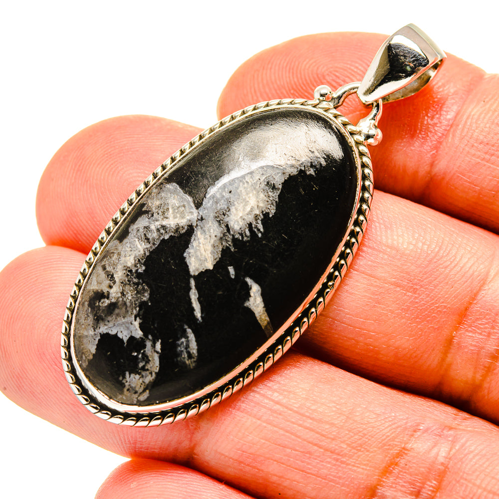 Chrysanthemum Stone Pendants handcrafted by Ana Silver Co - PD758155