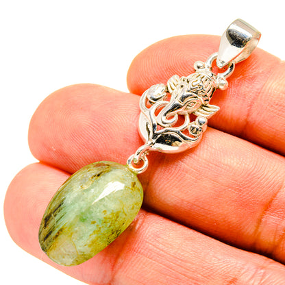 Emerald Pendants handcrafted by Ana Silver Co - PD758566