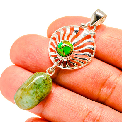 Emerald Pendants handcrafted by Ana Silver Co - PD758568