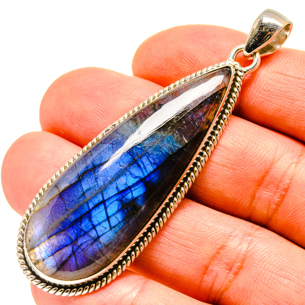 Labradorite Pendants handcrafted by Ana Silver Co - PD758604