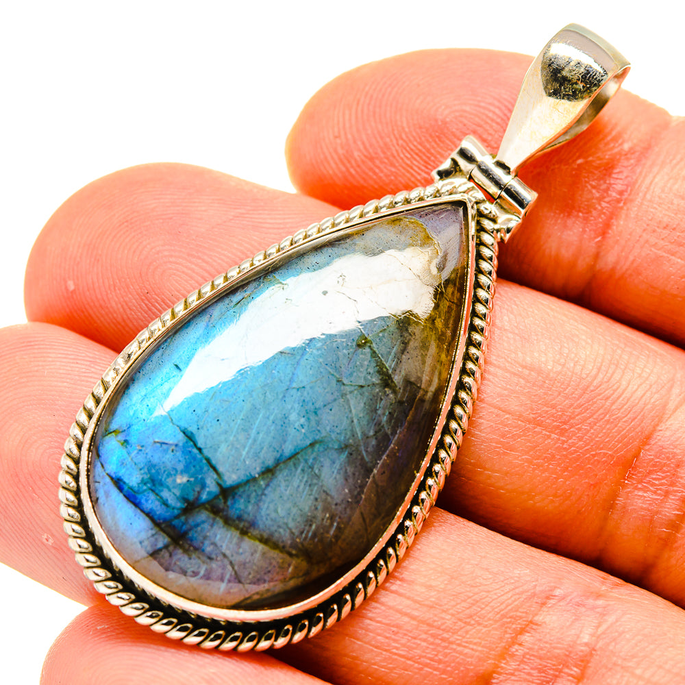 Labradorite Pendants handcrafted by Ana Silver Co - PD758729