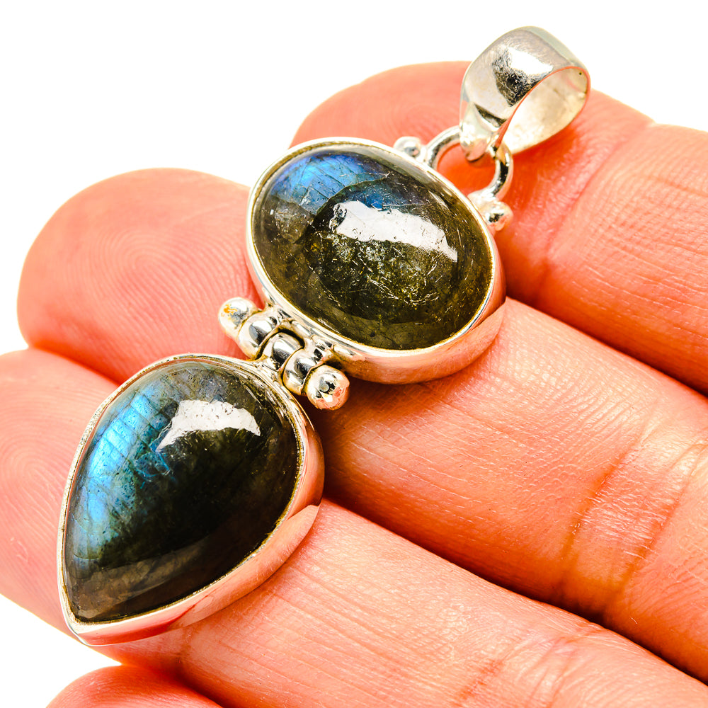 Labradorite Pendants handcrafted by Ana Silver Co - PD758873