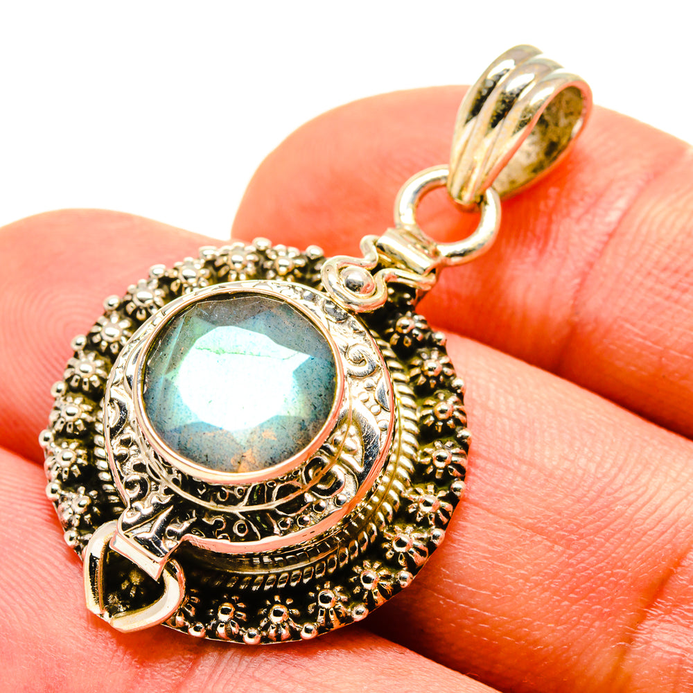 Labradorite Pendants handcrafted by Ana Silver Co - PD759037