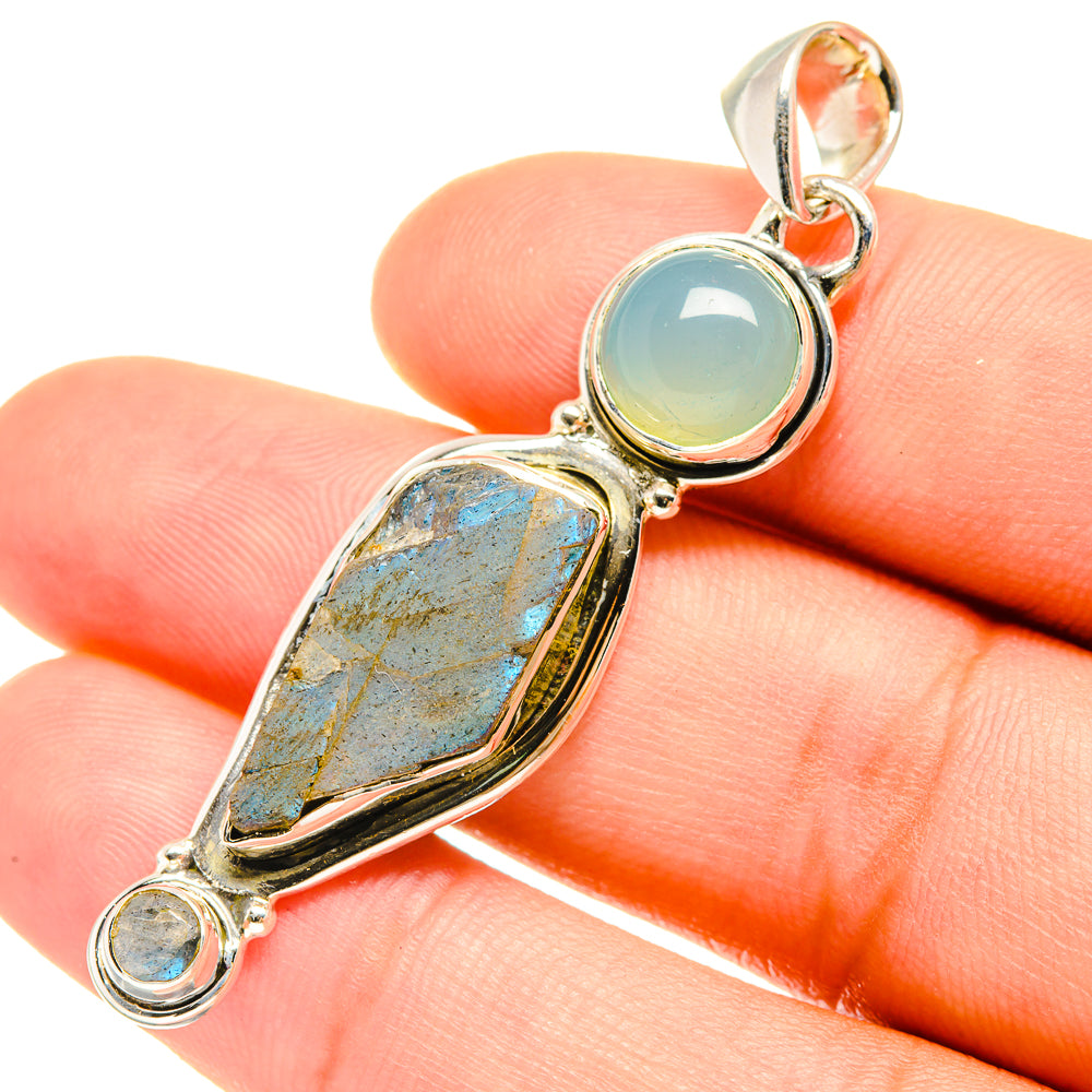 Labradorite Pendants handcrafted by Ana Silver Co - PD7594