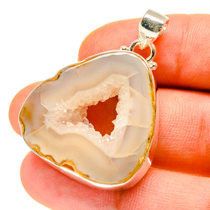 Geode Slice Pendants handcrafted by Ana Silver Co - PD760024
