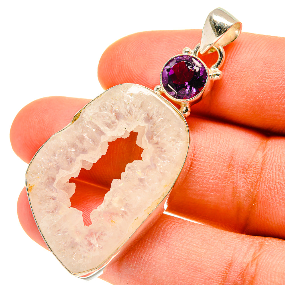 White Geode Slice Pendants handcrafted by Ana Silver Co - PD760029