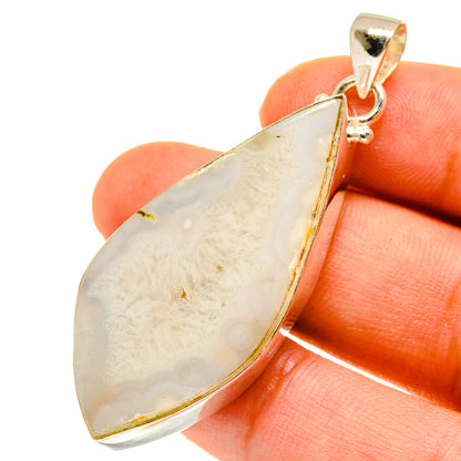 White Geode Slice Pendants handcrafted by Ana Silver Co - PD760163