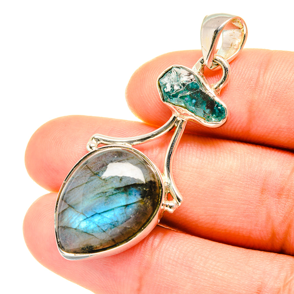 Labradorite Pendants handcrafted by Ana Silver Co - PD7608