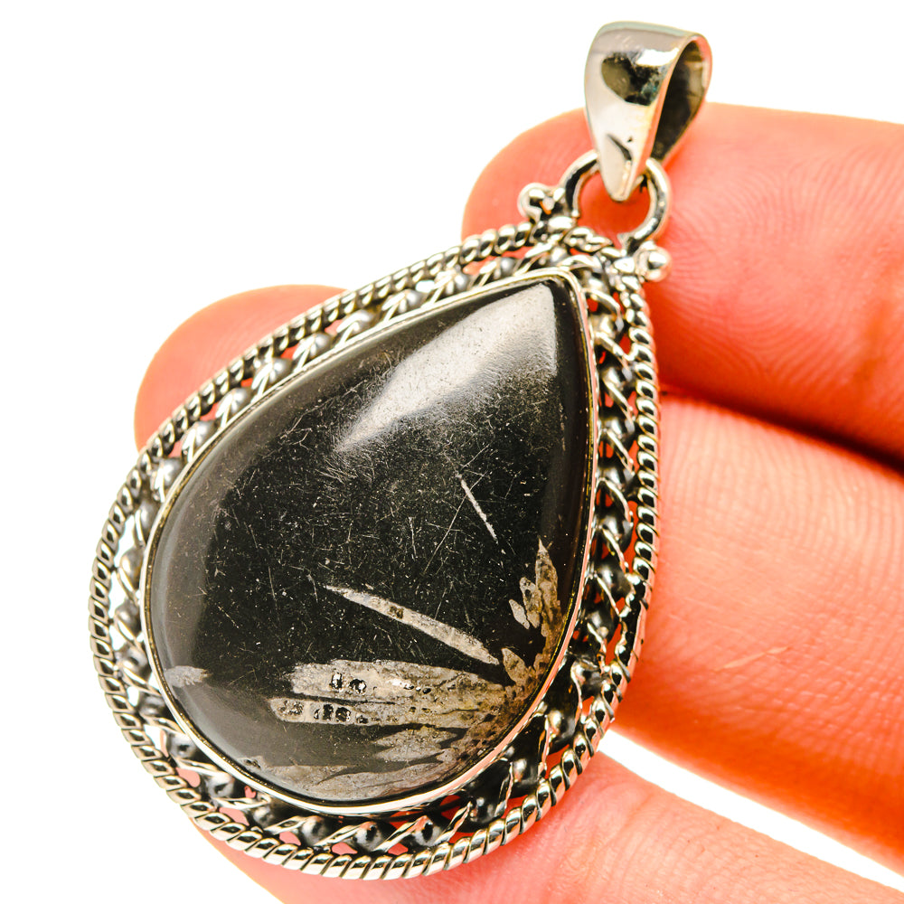Chrysanthemum Stone Pendants handcrafted by Ana Silver Co - PD760838