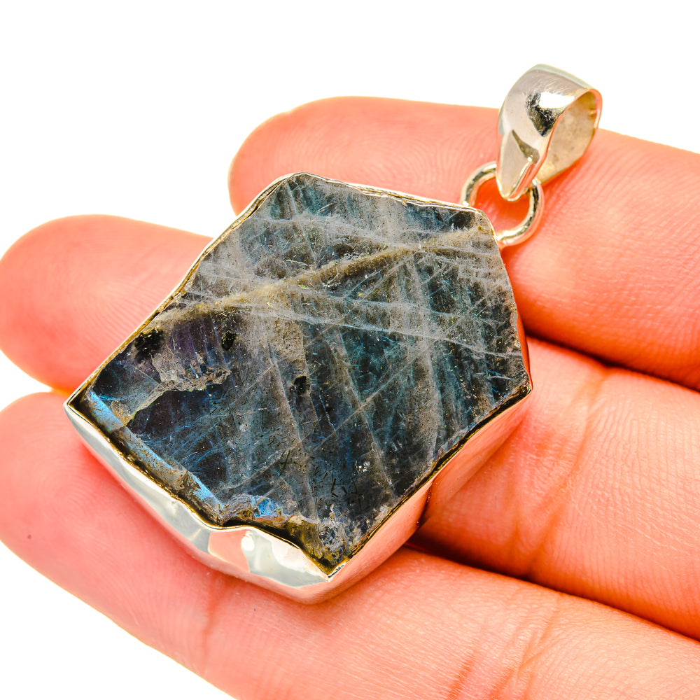 Labradorite Pendants handcrafted by Ana Silver Co - PD7706