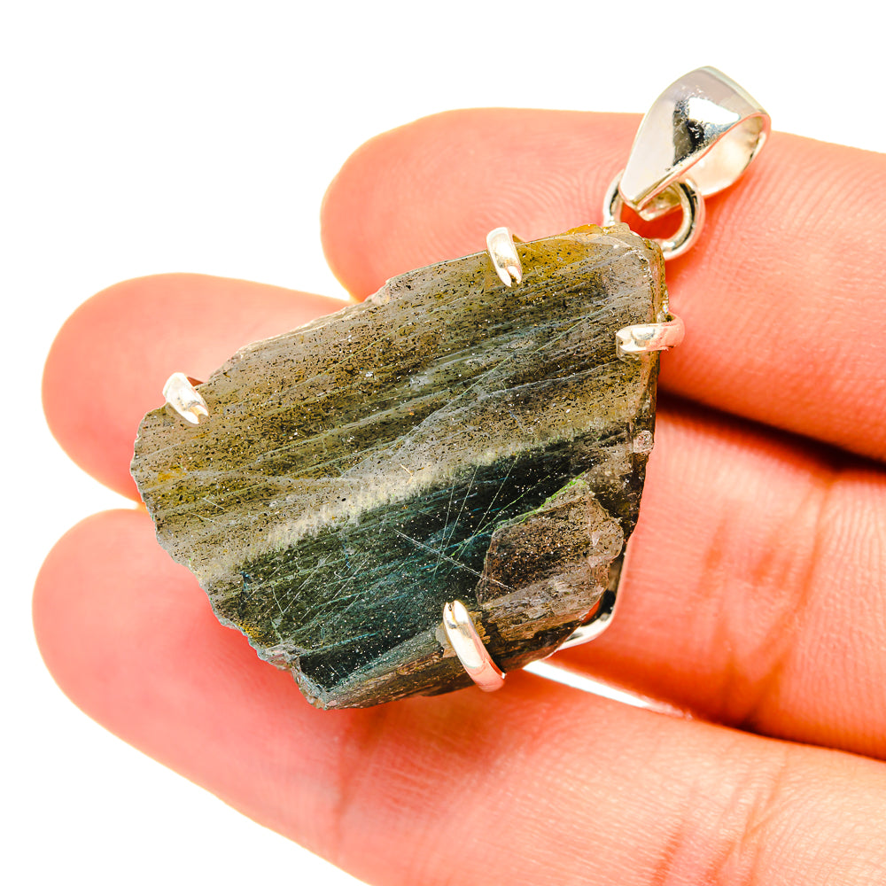 Labradorite Pendants handcrafted by Ana Silver Co - PD7709