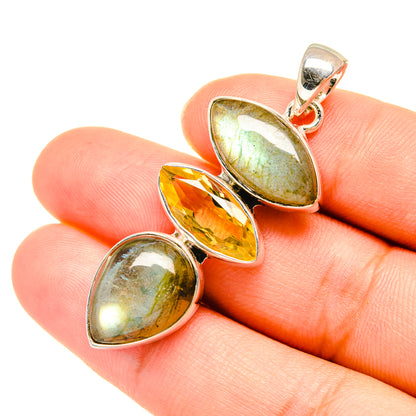 Labradorite Pendants handcrafted by Ana Silver Co - PD7715