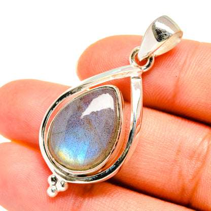 Labradorite Pendants handcrafted by Ana Silver Co - PD7754