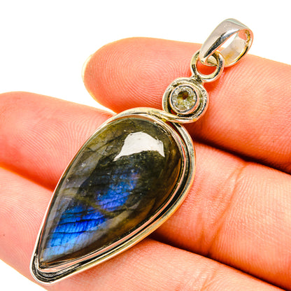 Labradorite Pendants handcrafted by Ana Silver Co - PD7790