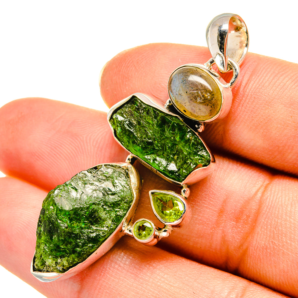 Chrome Diopside Pendants handcrafted by Ana Silver Co - PD7930