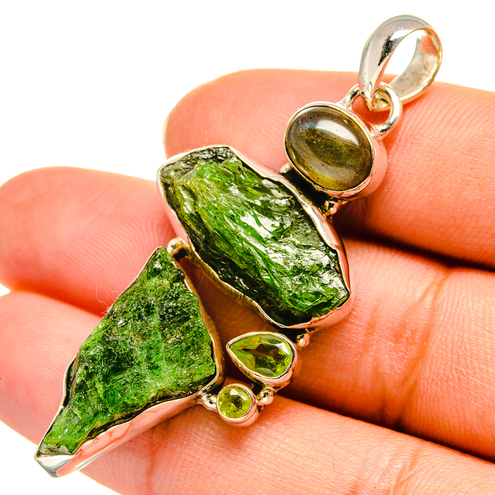 Chrome Diopside Pendants handcrafted by Ana Silver Co - PD7931