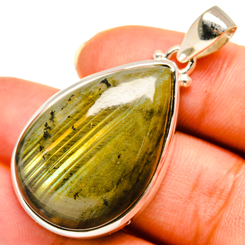 Labradorite Pendants handcrafted by Ana Silver Co - PD8051