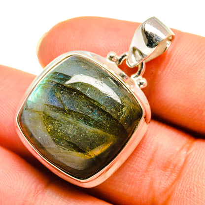 Labradorite Pendants handcrafted by Ana Silver Co - PD8055
