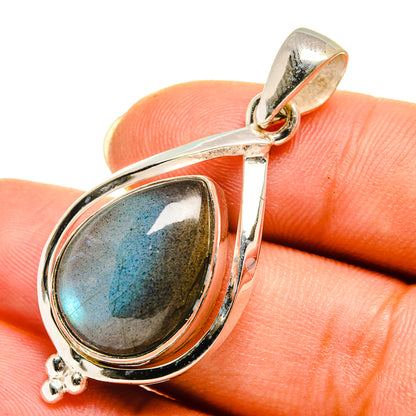Labradorite Pendants handcrafted by Ana Silver Co - PD8061