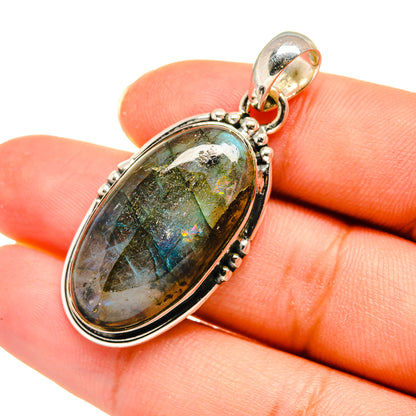 Labradorite Pendants handcrafted by Ana Silver Co - PD8106