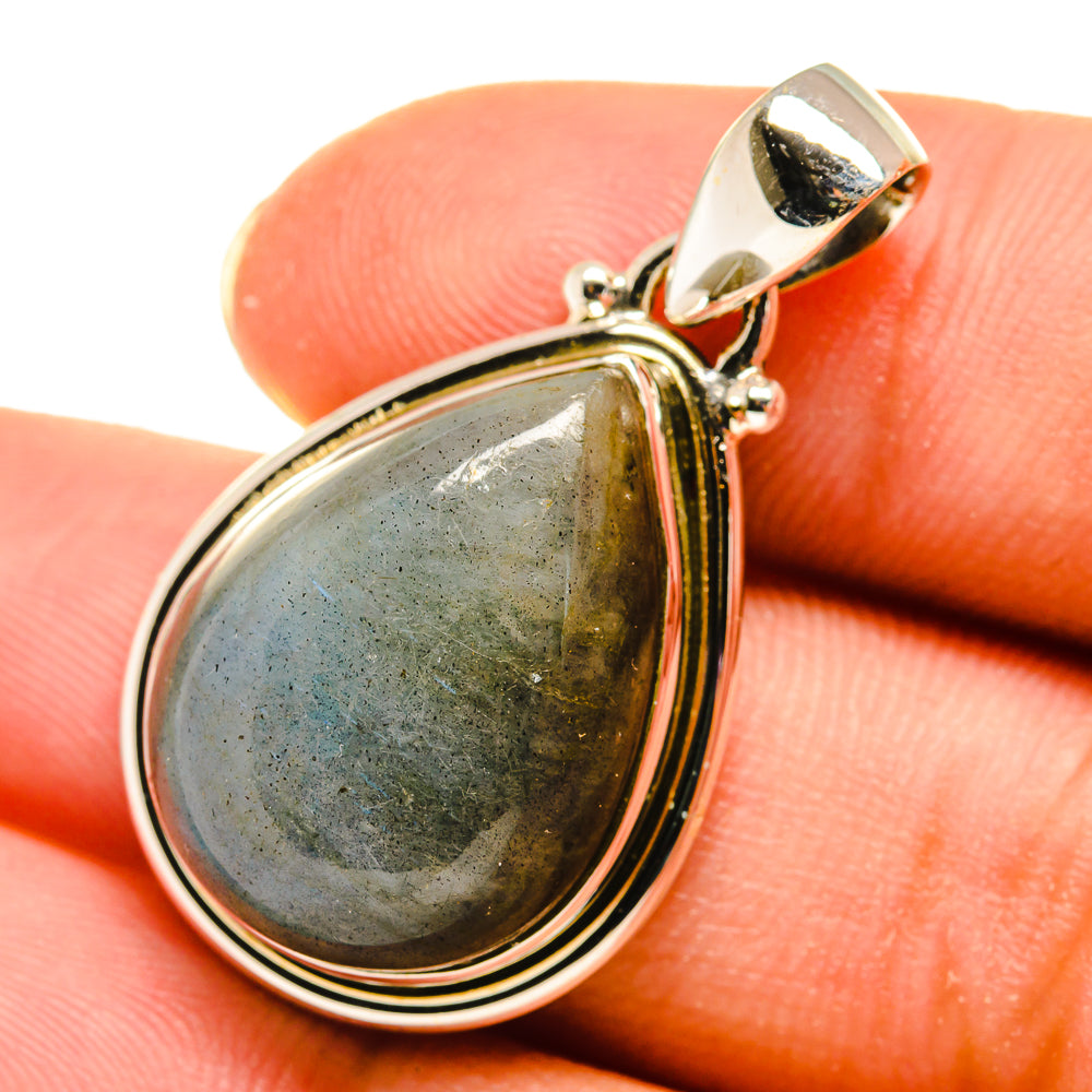 Labradorite Pendants handcrafted by Ana Silver Co - PD8107