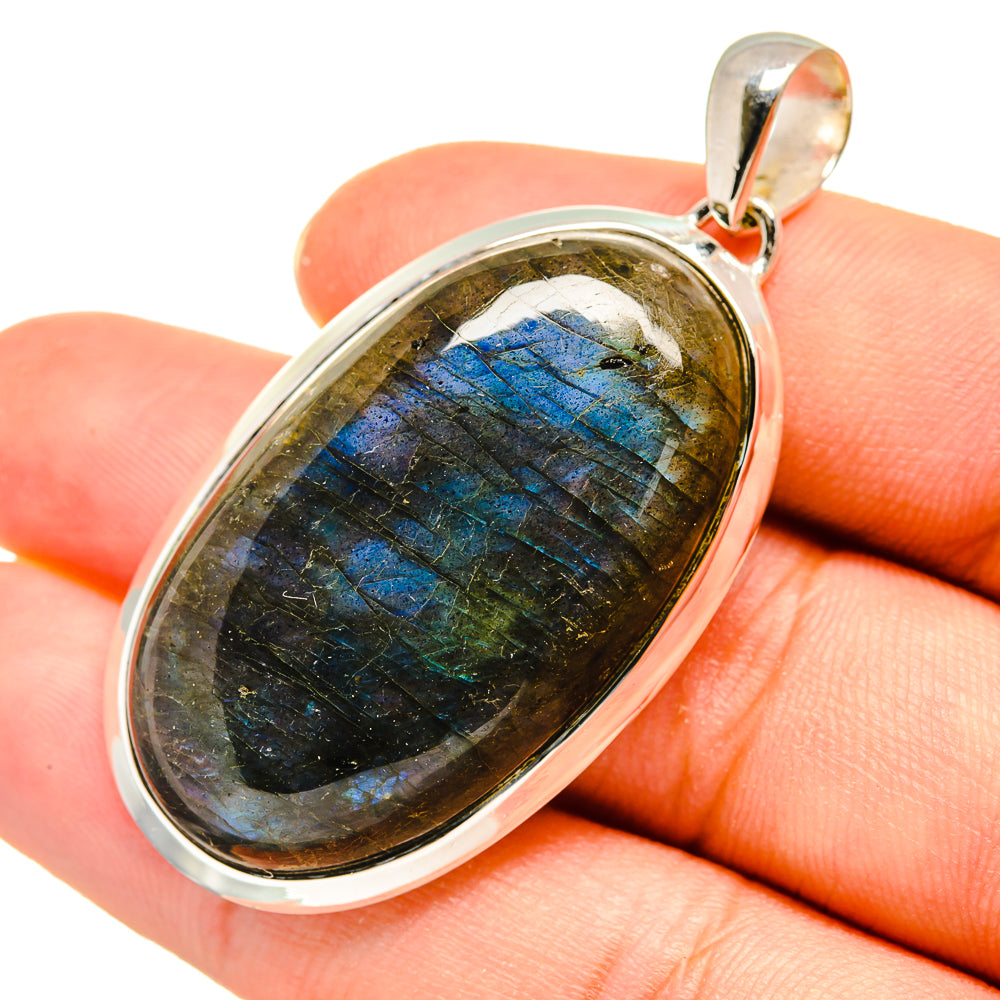 Labradorite Pendants handcrafted by Ana Silver Co - PD8122