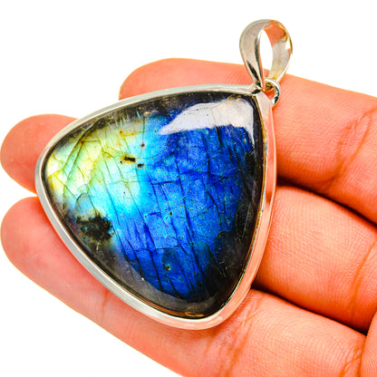 Labradorite Pendants handcrafted by Ana Silver Co - PD8178